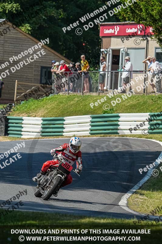 cadwell park;cadwell park photographs;cadwell trackday photographs;enduro digital images;event digital images;eventdigitalimages;peter wileman photography;racing digital images;trackday digital images;trackday photos